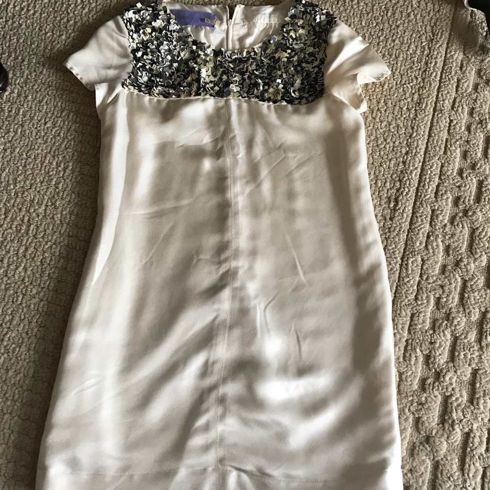 Cream shift dress Vera wang